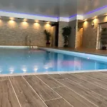ホテル Das Waldkonig 3*